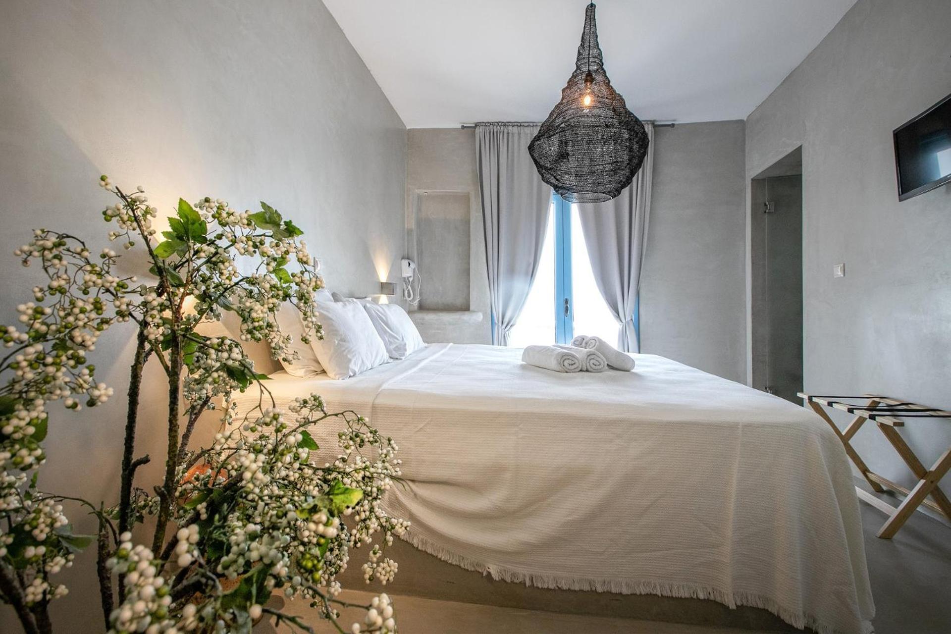 Eight Dimensions Capari Suites Elafonisos Exterior foto