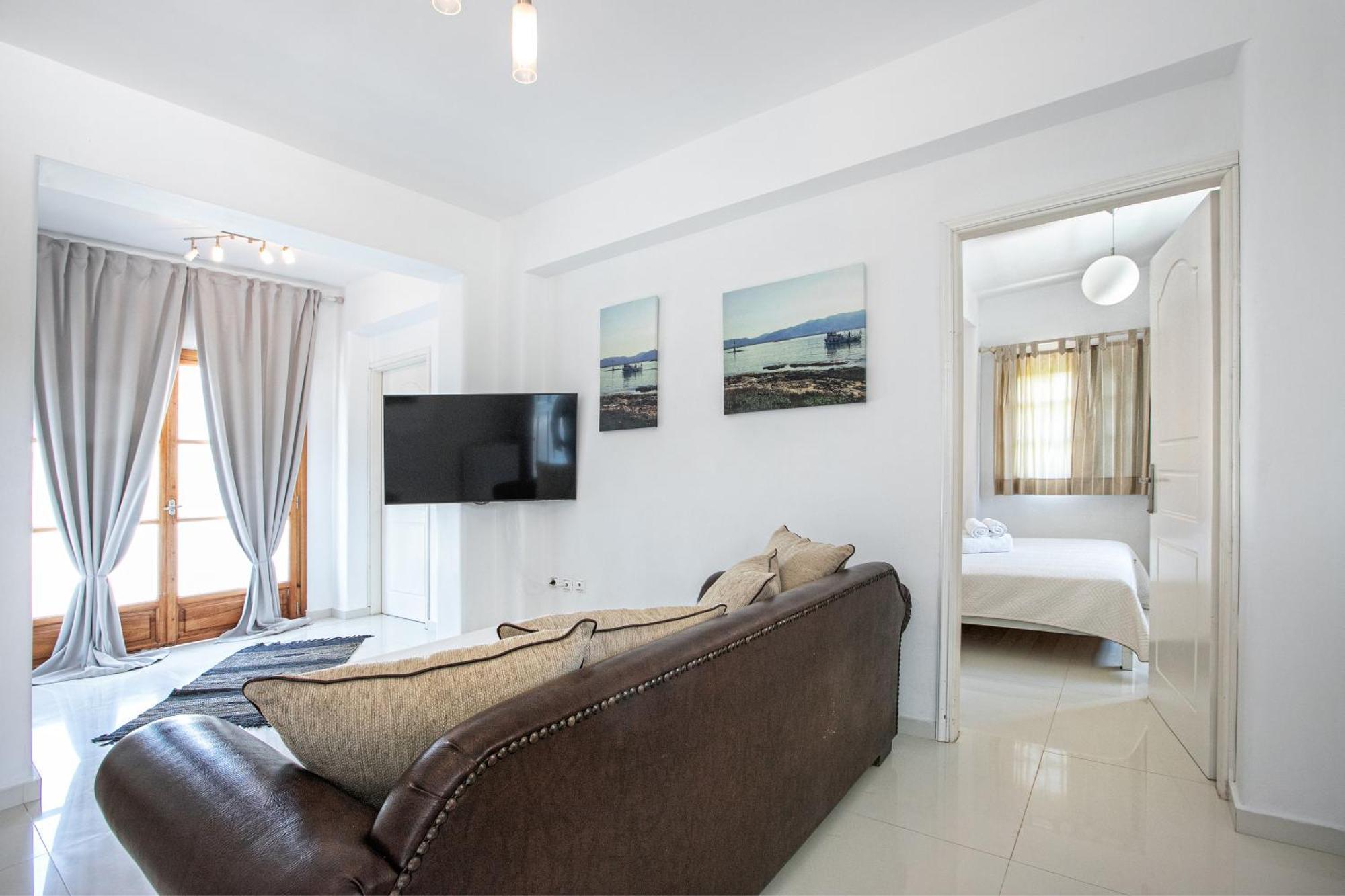 Eight Dimensions Capari Suites Elafonisos Habitación foto